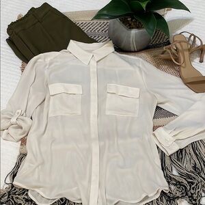 🤍LOFT🤍 Lightweight Button-Up Blouse
